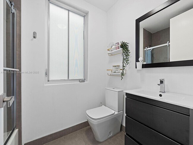 Building Photo - 8271 NW 34th St
