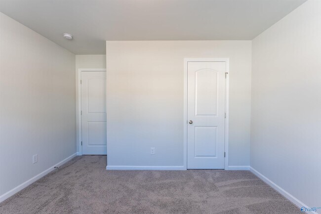 Building Photo - 102 Waltrip Dr