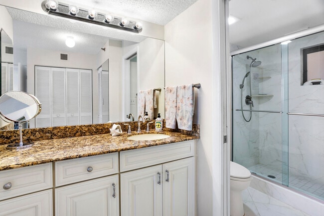 Building Photo - 300 Ocean Trail Way