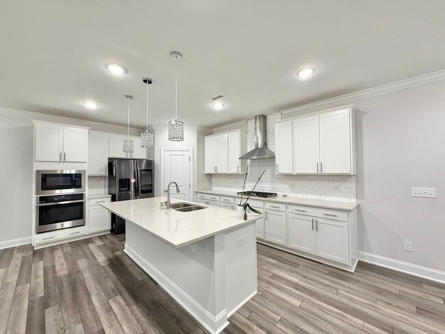 Building Photo - Incredible 4BD, 3BA Raleigh Home in the De...