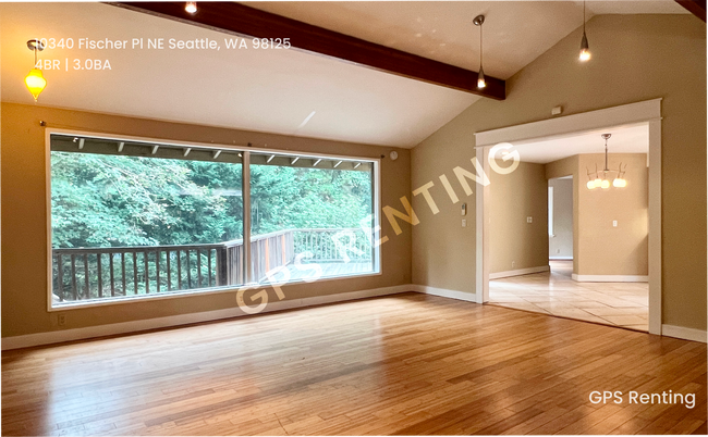 Building Photo - 10340 Fischer Pl NE