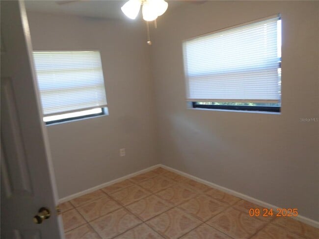 Building Photo - 235 Lake Gertie Rd