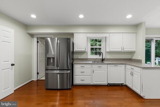 Building Photo - 11800 Grey Birch Pl