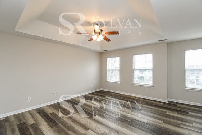 Building Photo - At Last, This Is What You Have Been Searching For!