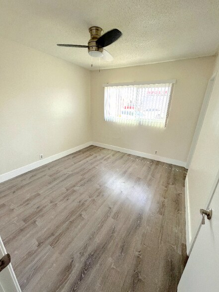 Building Photo - 146 S Princeton Ave