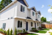 Building Photo - S St 7 plex