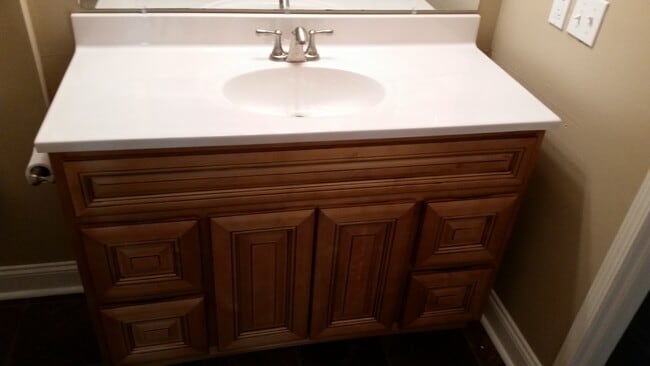 Building Photo - 409 Rachels Ct W