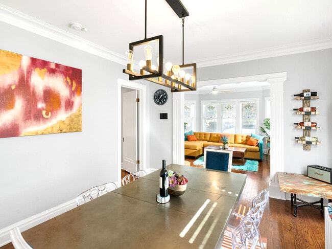 Building Photo - 1926 Wisconsin Ave