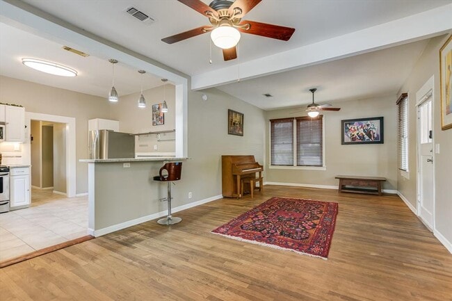 Building Photo - 4415 Avenue D