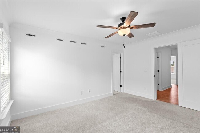 Building Photo - 3376 Macaiva Aly