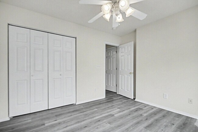 Building Photo - 113 Olde Towne Way