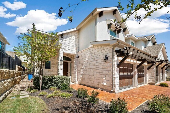 Building Photo - 306 Cartwheel Bend