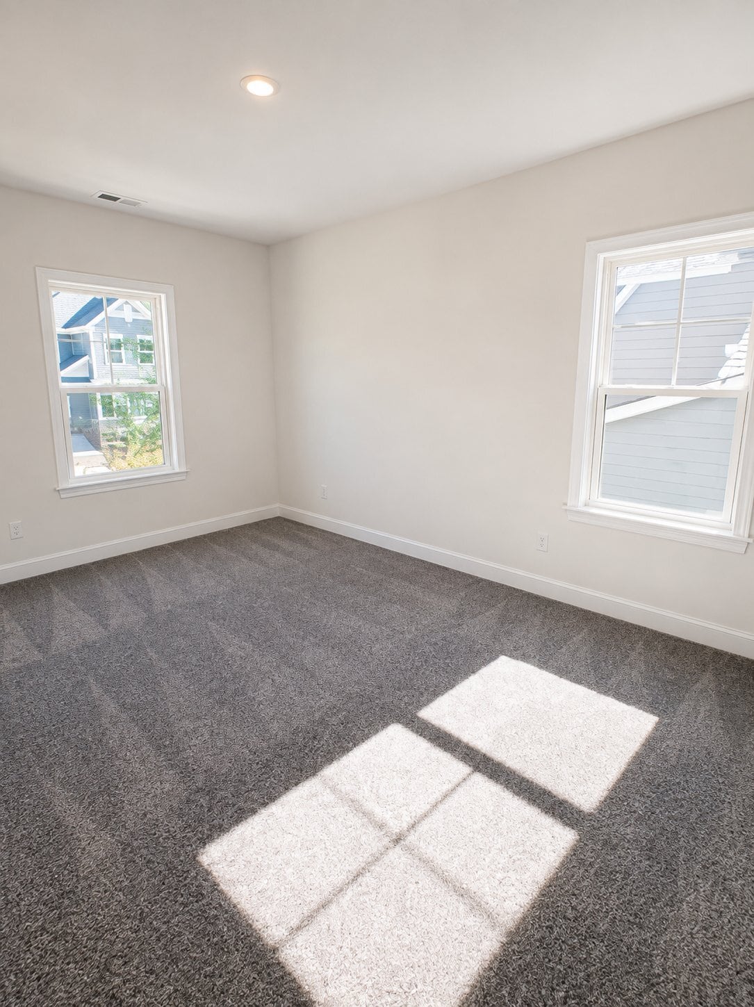 Building Photo - 708 Longleaf Grv Ln