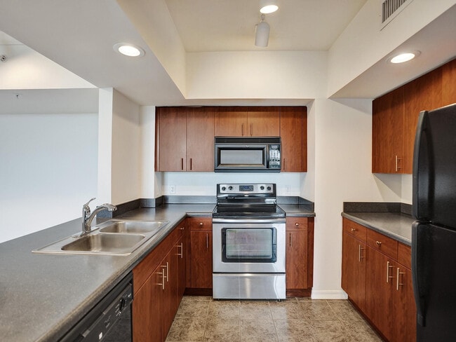 Building Photo - 110 N Federal Hwy