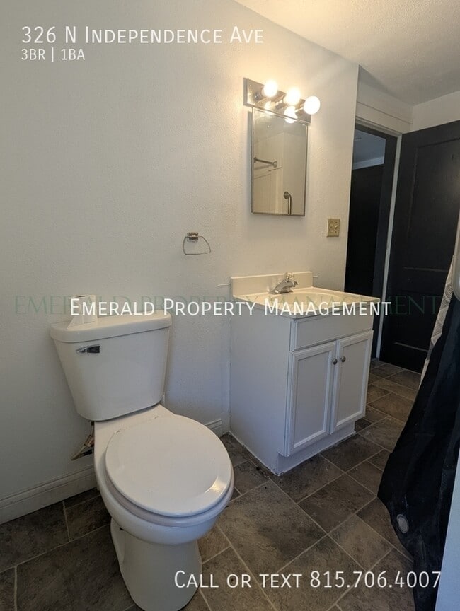 Building Photo - 326 N Independence Ave