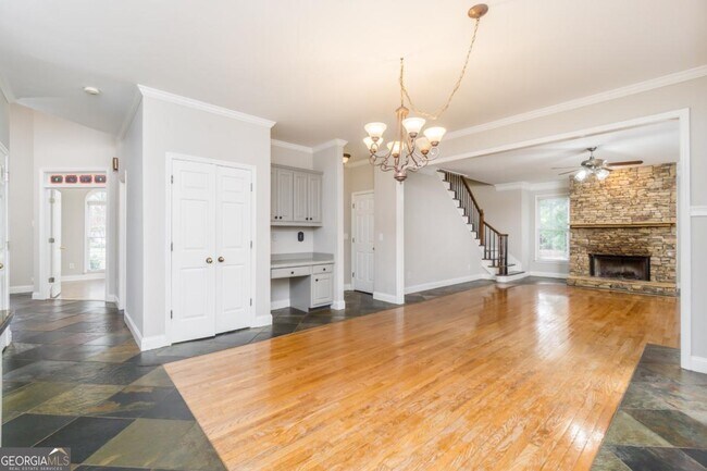 Building Photo - 6710 Timber Cove Pointe