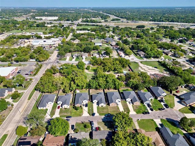 Building Photo - 4800 Rimwood Dr