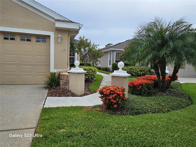 Building Photo - 9852 Bridgeton Dr