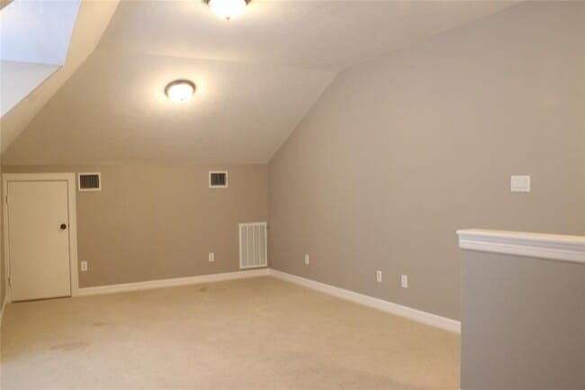 Building Photo - 13527 Brookbluff Ln