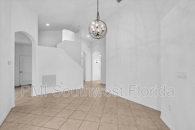 Building Photo - 6393 Rookery Cir