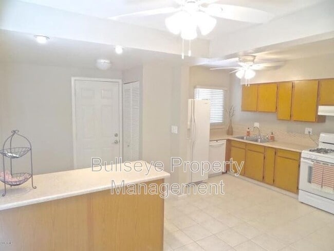 Building Photo - 4204 N 20th St
