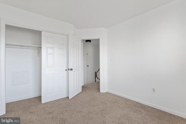 Building Photo - 7813 Flager Cir