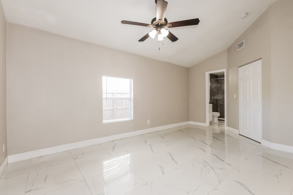 Building Photo - 1735 Tarah Trace Dr