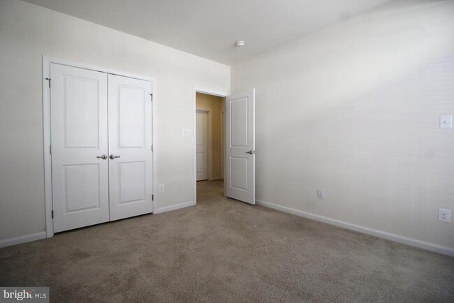 Building Photo - 13615 Air and Space Museum Pkwy