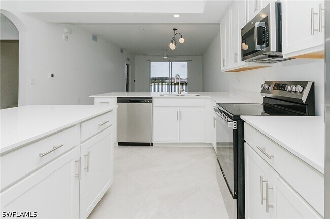 Building Photo - 5583 Double Eagle Cir