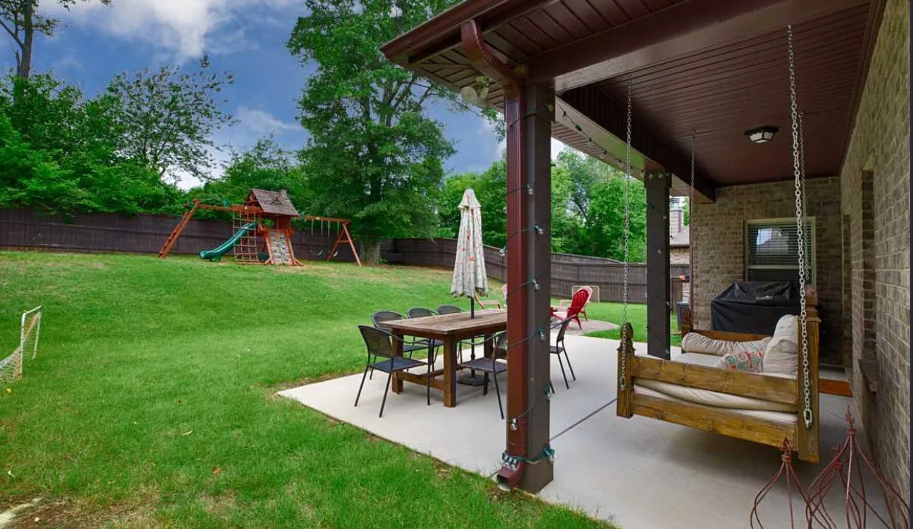 Building Photo - 7709 North Catawba Cir NW