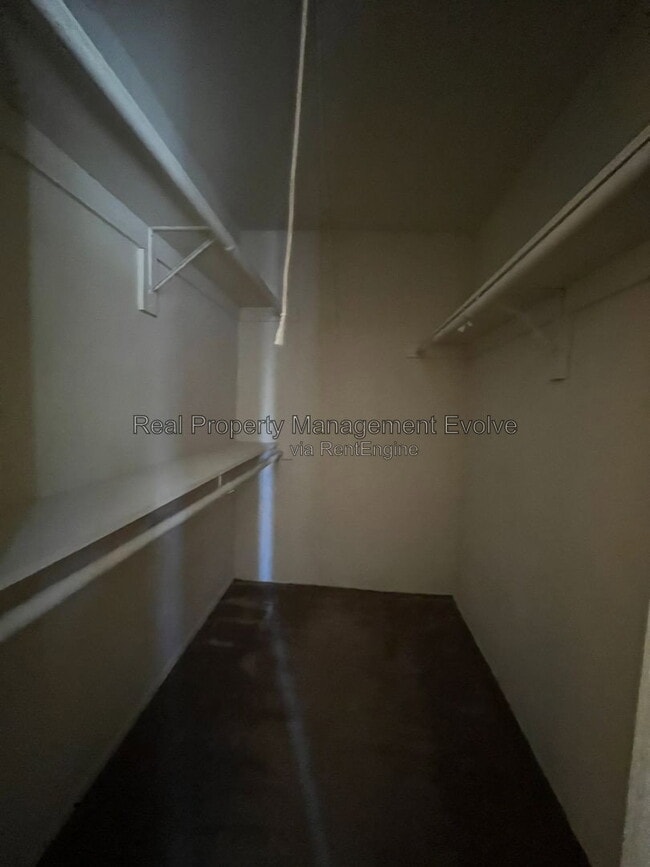 Building Photo - 7110 E Continental Dr
