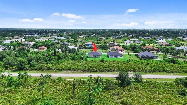 Building Photo - 13647 Begonia Cir