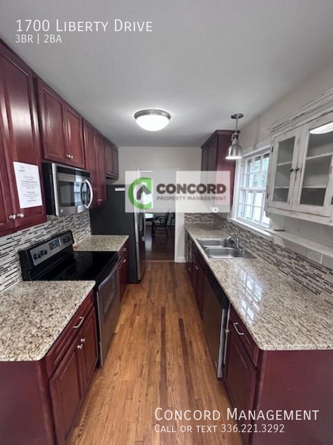 Building Photo - 1700 Liberty Dr