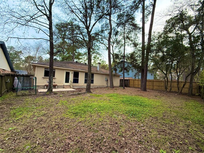 Building Photo - 6 Maywind Ct