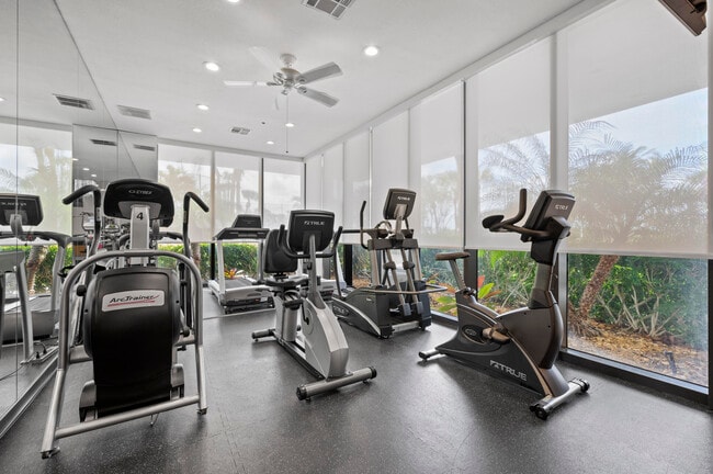 Building Photo - 5550 N Ocean Dr