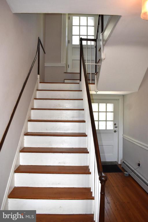 Building Photo - 12979 Buchanan Trail W