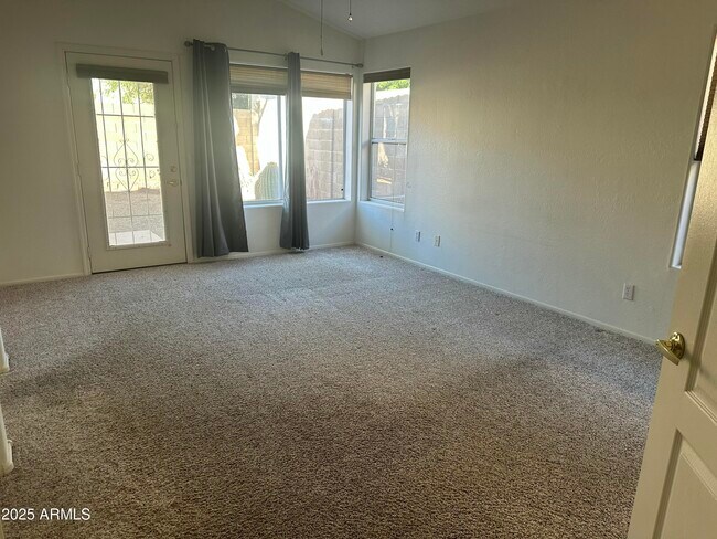 Building Photo - 4256 E Chaparosa Way