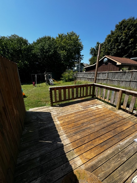 Building Photo - 4111 Church St