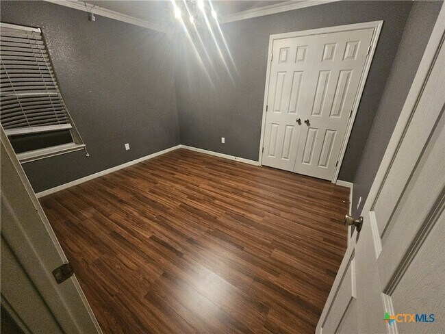 Building Photo - 775 Cactus Ln