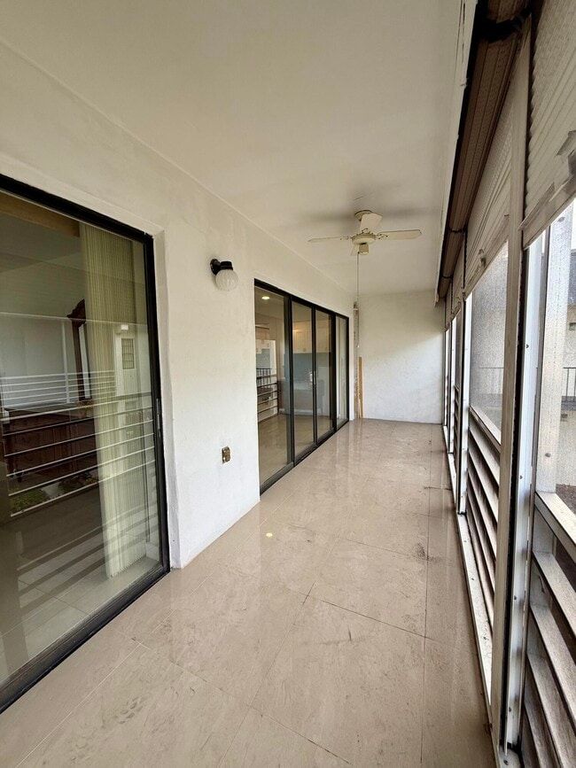 Building Photo - 514 Piedmont K