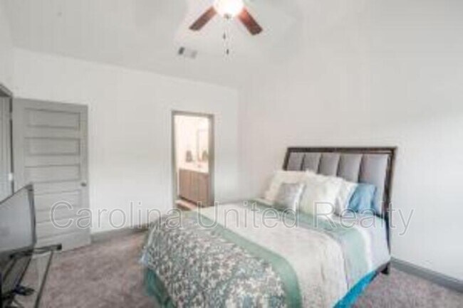 Building Photo - 2439 Sequoia Trail