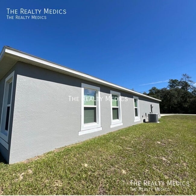 Building Photo - 15688 SW 37th Ave