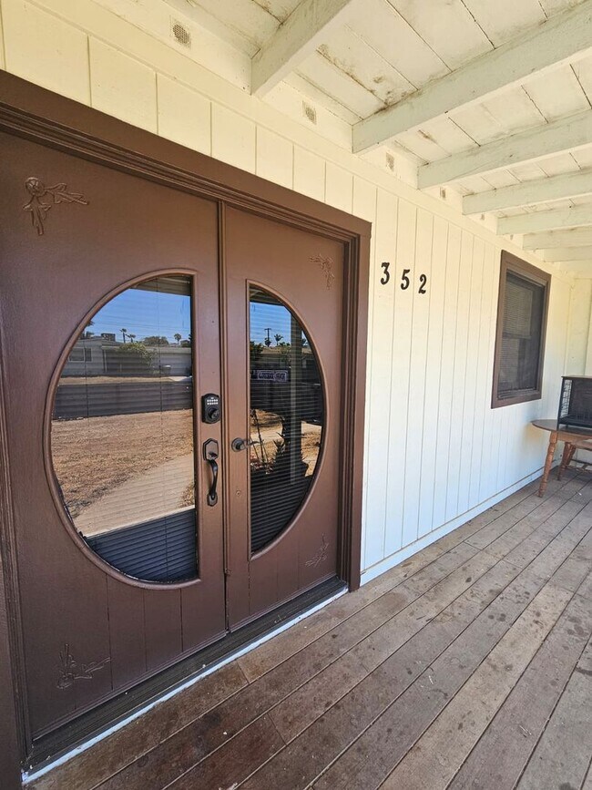 Building Photo - 352 Bonito Ave