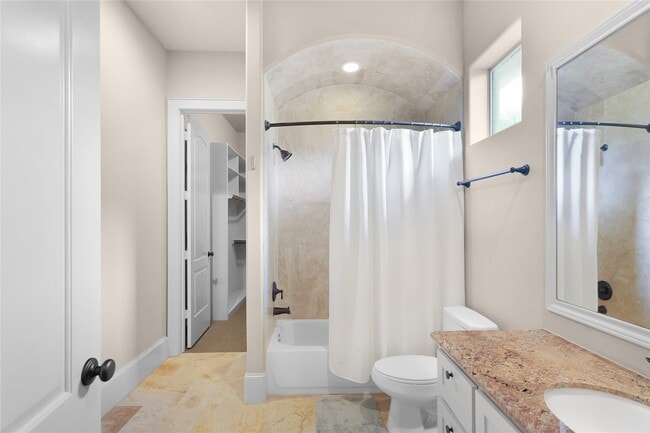 Building Photo - 5459 John Dreaper Dr