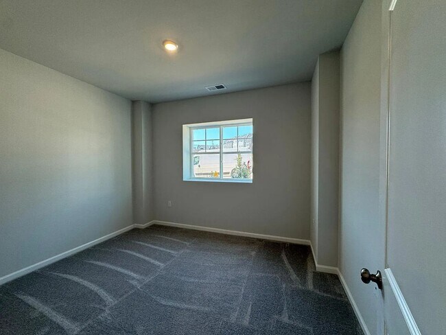 Building Photo - Charming 3BR Townhome in Wake Forest