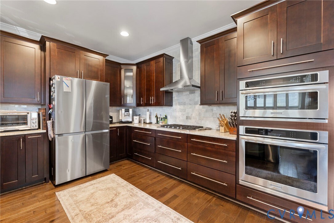 Building Photo - 3920 Village Commons Walk