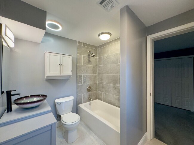 Building Photo - Charming 4 Bedroom/2 Bathroom Home with Large Backyard in Randallstown, MD!