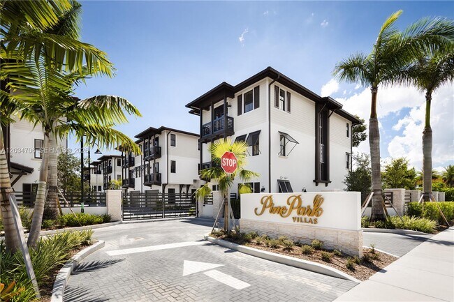 Building Photo - 7504 SW 100th St