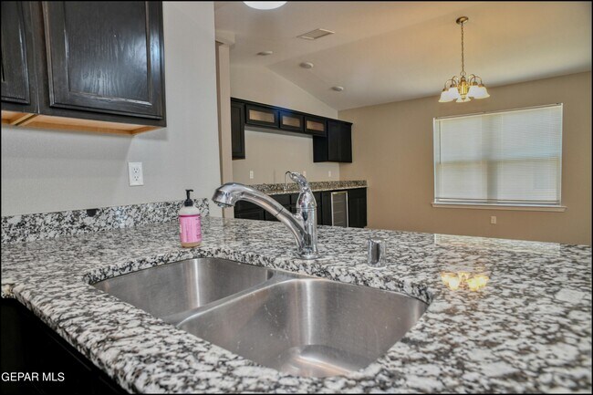 Building Photo - 14176 Charles Pollock Ave