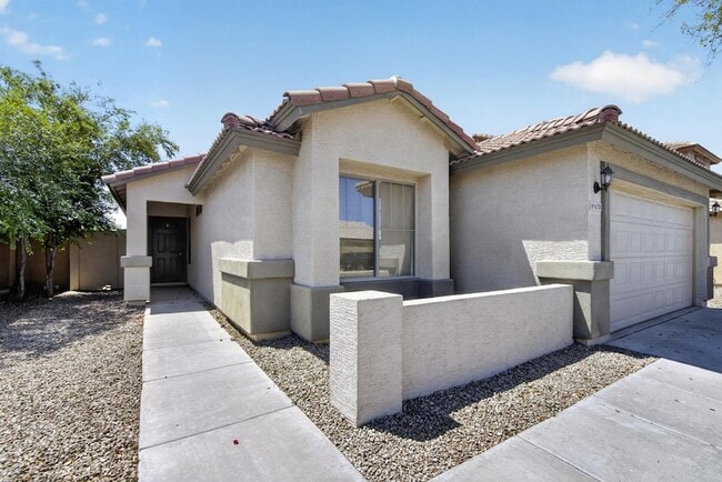 Building Photo - 6550 S 44th Ave